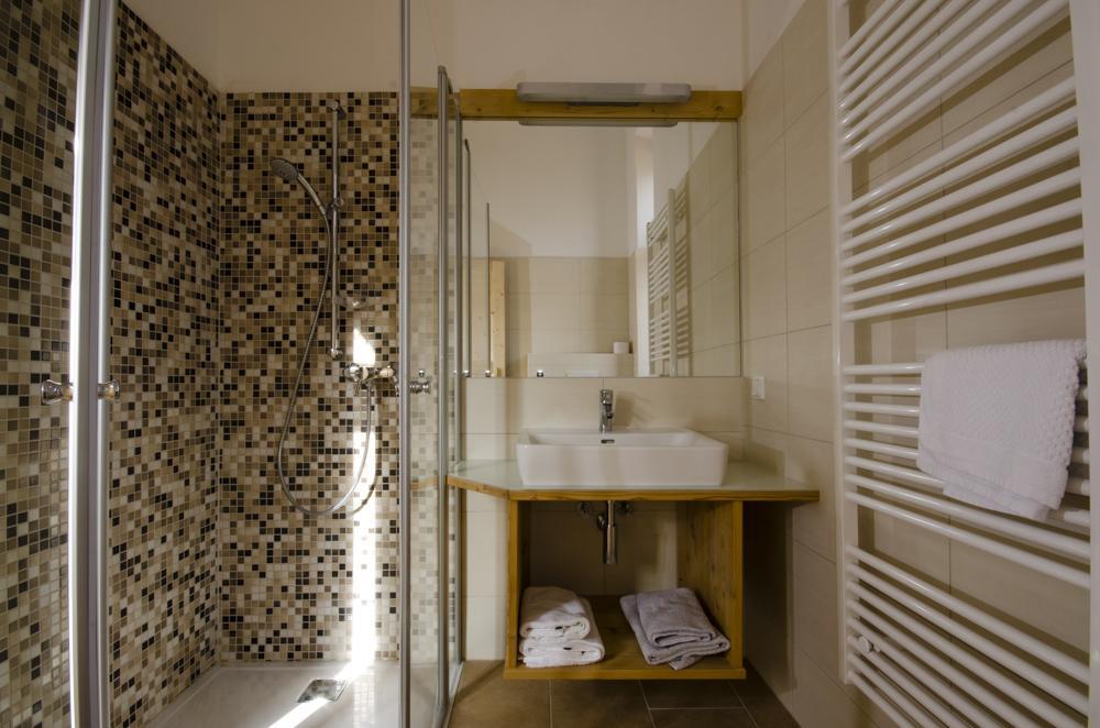 Papperl A' Pub Hotel Schonberg am Kamp Ngoại thất bức ảnh